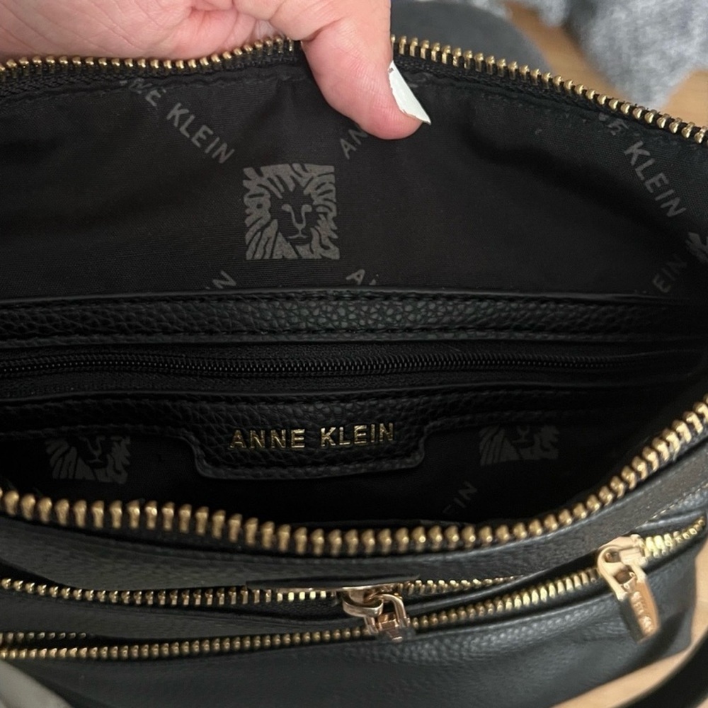 Anne Klein Black Leather Purse with Gold Accents - Picture 5 of 5